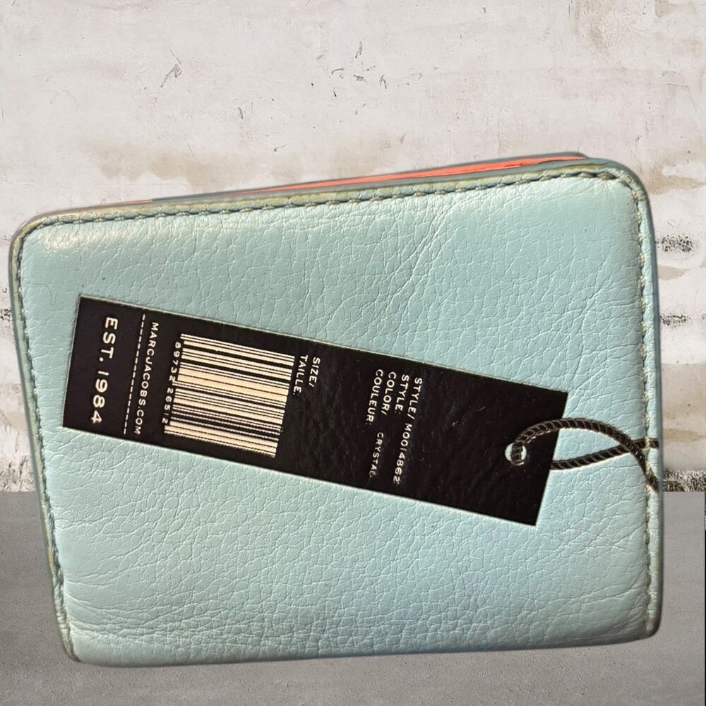 The Marc Jacobs Vegan Leather Graphic Print Compact Wallet Baby Blue & Pink - Picture 3 of 8